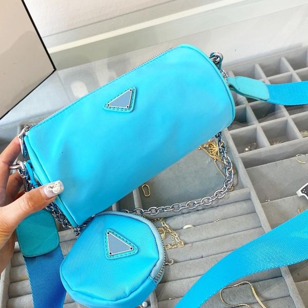 women handbags shoulder bags op19 luxurys designers bag casual travel business tote canvas cylindrical leather multifunctional fashion
women handbags shoulder bags op19 luxurys designers bag casual travel business tote canvas cylindrical leather multifunctional fashion