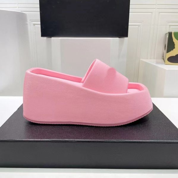 the goods end of runway looks thick women slippers fashion and fashionable stars with money, Black
the goods end of runway looks thick women slippers fashion and fashionable stars with money, Black