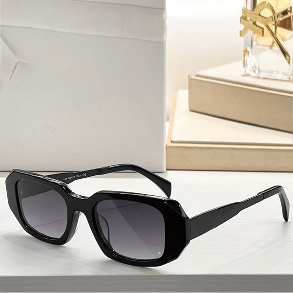 popular explosive mens ladies luxury designer sunglasses cl4s242 classic simple square frame vacation travel p uv protection with original b, White;black
popular explosive mens ladies luxury designer sunglasses cl4s242 classic simple square frame vacation travel p uv protection with original b, White;black