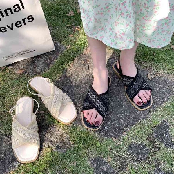 fairy style summer 2022 cross buckle flat bottom simple bohemian sandals 2022 brand luxury fashion design ladies slippers, Black
fairy style summer 2022 cross buckle flat bottom simple bohemian sandals 2022 brand luxury fashion design ladies slippers, Black