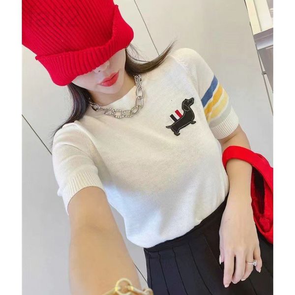 women's t-shirt designer chaopai 22 early spring new four bar color contrast stripe dog badge round neck knitted t-shirt college style, White
women's t-shirt designer chaopai 22 early spring new four bar color contrast stripe dog badge round neck knitted t-shirt college style, White