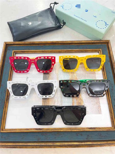 2022 brand trend fashion sunglasses for men women new off personalized red oeri026 fashionable men's women's, White;black
2022 brand trend fashion sunglasses for men women new off personalized red oeri026 fashionable men's women's, White;black