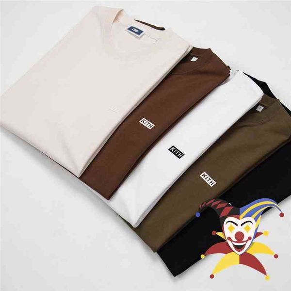kith t shirt men women high-quality classic flocked box tee oversize short sleeve t-shirt, White;black
kith t shirt men women high-quality classic flocked box tee oversize short sleeve t-shirt, White;black