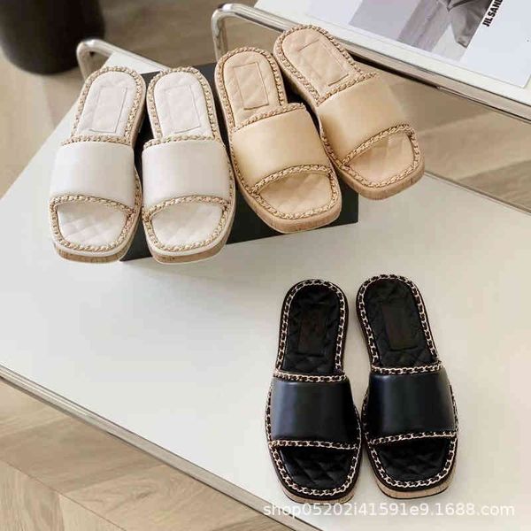 slippers lingge thick soled slippers women's summer small fragrant metal chain sheepskin anti-skid one-sided sandals women, Black
slippers lingge thick soled slippers women's summer small fragrant metal chain sheepskin anti-skid one-sided sandals women, Black