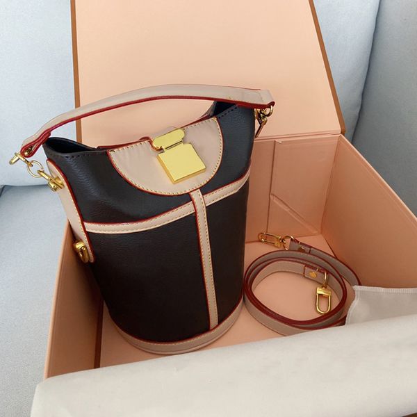 designer bags brand tote handbags luxury shoulder crossbody bags wholesale fashion classic ladies purses wallet
designer bags brand tote handbags luxury shoulder crossbody bags wholesale fashion classic ladies purses wallet
