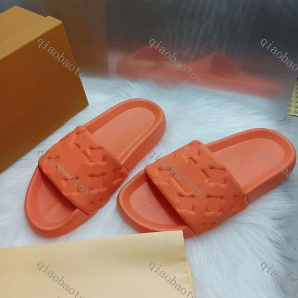 2022 men's women's slippers summer rubber sandals beach slides fashion platform indoor shoes slippers size 35-46 with box, Black
2022 men's women's slippers summer rubber sandals beach slides fashion platform indoor shoes slippers size 35-46 with box, Black
