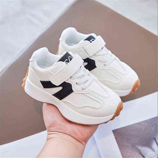 2022 girl sports shoes new white sneakers boys girls fashion lace-up soft sole casual shoes cuhk children's running shoes 26-36 g220517, Black;red
2022 girl sports shoes new white sneakers boys girls fashion lace-up soft sole casual shoes cuhk children's running shoes 26-36 g220517, Black;red