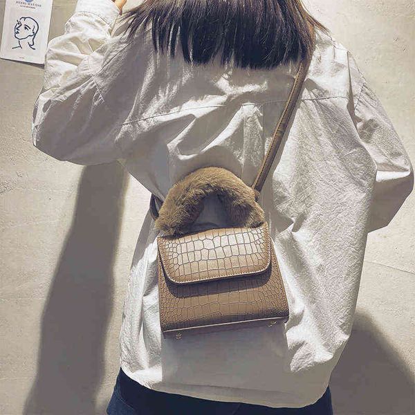 women stone pattern totes elegant ladies plush handle crossbody bags white shoulder messenger bag simple flap bag handbags g220524
women stone pattern totes elegant ladies plush handle crossbody bags white shoulder messenger bag simple flap bag handbags g220524