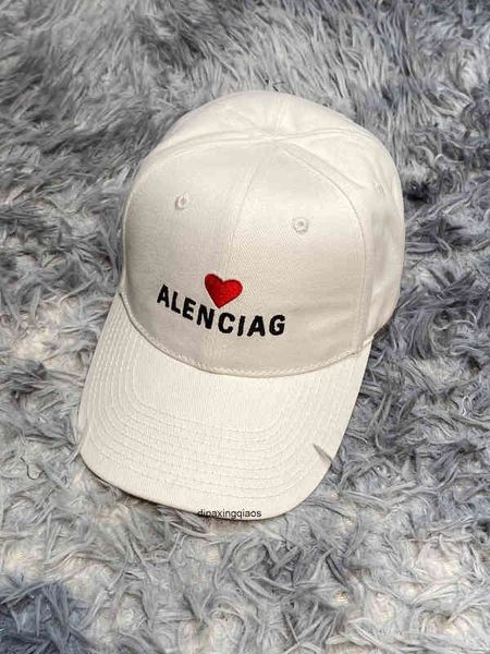 balencaigass ball caps ball paris b letter printed paris b classic tanabata valentine's day limited embroidery love letter duck tongue, Blue;gray
balencaigass ball caps ball paris b letter printed paris b classic tanabata valentine's day limited embroidery love letter duck tongue, Blue;gray