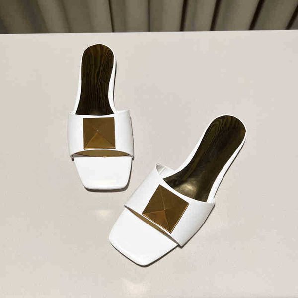 2022 new sandals women's rivets comfortable flat bottomed square head casual beach shoes wear flip flops in summer, Black
2022 new sandals women's rivets comfortable flat bottomed square head casual beach shoes wear flip flops in summer, Black