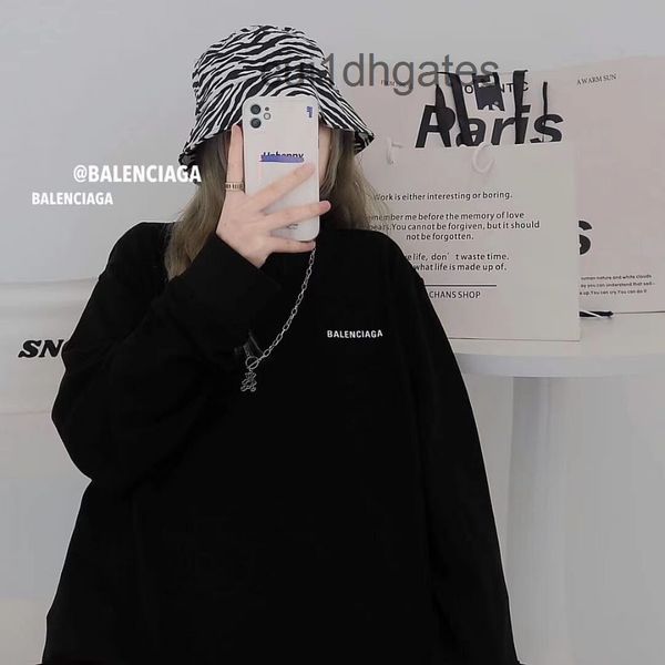 2022 designer b br coats and hoodies new style sweater back color printing pure cotton versatile loose round n, White
2022 designer b br coats and hoodies new style sweater back color printing pure cotton versatile loose round n, White