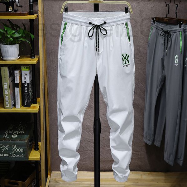 men's shorts designer summer thin ice silk casual pants men's slim fit small feet korean fashion versatile leggings fast drying sw, White;black
men's shorts designer summer thin ice silk casual pants men's slim fit small feet korean fashion versatile leggings fast drying sw, White;black
