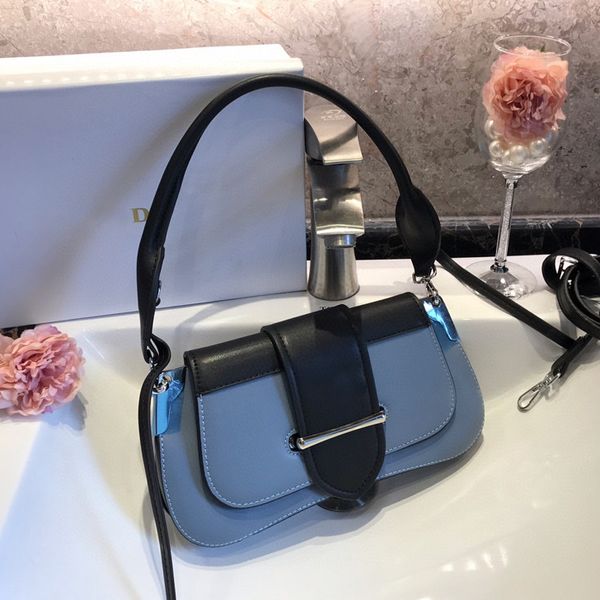 high-quality one-shoulder messenger women's bags chain designer stereotyped bag cute age-reducing all-match color matching small square
high-quality one-shoulder messenger women's bags chain designer stereotyped bag cute age-reducing all-match color matching small square