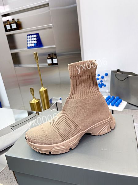 fashion designer socks shoes triple black brown men women fashion sneakers mens coach runners platform shoes 35-46
fashion designer socks shoes triple black brown men women fashion sneakers mens coach runners platform shoes 35-46
