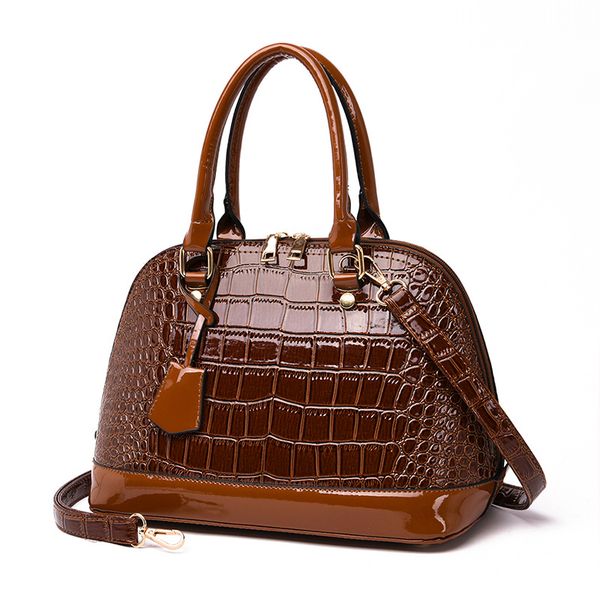 designer crossbody bag with high-quality leather and classic handbag for women in 3 color 31cm
designer crossbody bag with high-quality leather and classic handbag for women in 3 color 31cm