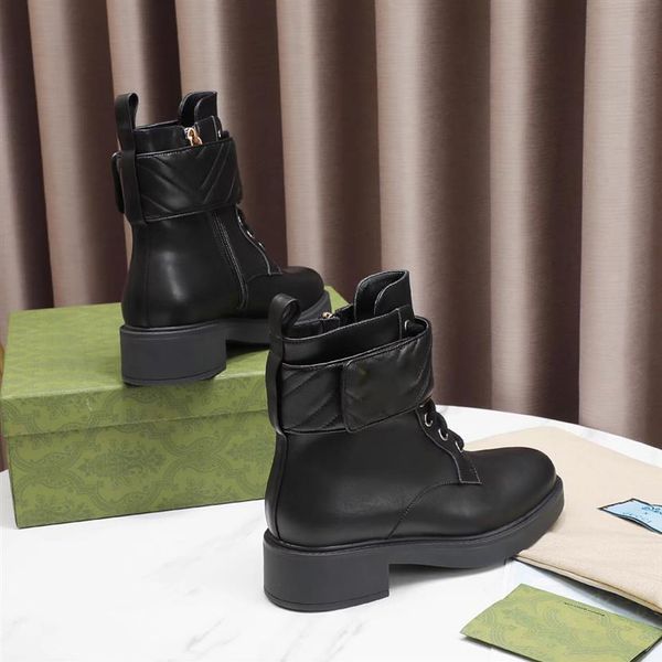 2022 spring and summer t-strap leather short boots retro style round head style 35-43225s, Black
2022 spring and summer t-strap leather short boots retro style round head style 35-43225s, Black