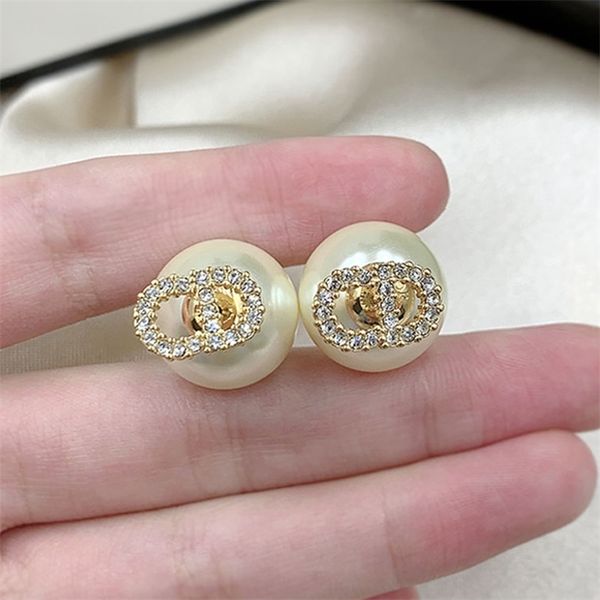70% off clearance sale pair letter full diamond pearl female fashion personality light luxury earrings jewelry, Golden
70% off clearance sale pair letter full diamond pearl female fashion personality light luxury earrings jewelry, Golden