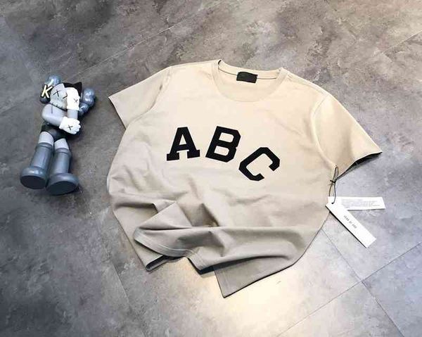 2022 fog new line ess letter printing simple fashion loose t-shirt short sleeve high-quality trendy t-shirts, Black
2022 fog new line ess letter printing simple fashion loose t-shirt short sleeve high-quality trendy t-shirts, Black