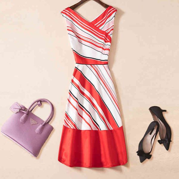casual dresses printed stripe v-neck women's sleeveless middle a-line dress spring and summer products 3x33, Black;gray
casual dresses printed stripe v-neck women's sleeveless middle a-line dress spring and summer products 3x33, Black;gray
