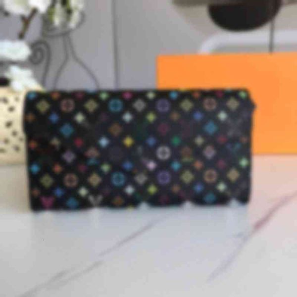 1 ggs lvs louiseity viutonitys louiss vuttonss brand luxury bags bag white powder wallet is pockets interior the envelope long exquisit ofxg, Red;black
1 ggs lvs louiseity viutonitys louiss vuttonss brand luxury bags bag white powder wallet is pockets interior the envelope long exquisit ofxg, Red;black