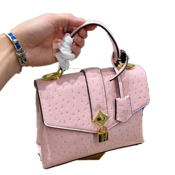 premium ostrich leather messenger bag luxury brand metal lock buckle women shoulder bags purses famous designer female crossbody handbags to
premium ostrich leather messenger bag luxury brand metal lock buckle women shoulder bags purses famous designer female crossbody handbags to