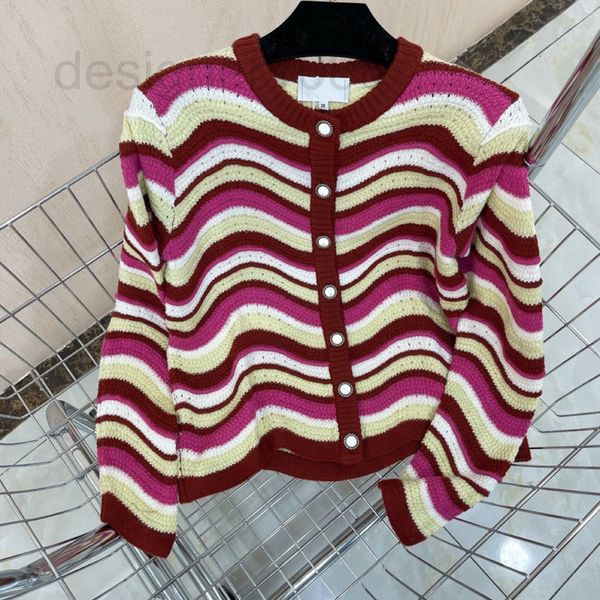 women's sweaters designer aw21 crew neck new wool contrast wavy stripe long sleeve knitted single breasted cardigan women's long, White;black
women's sweaters designer aw21 crew neck new wool contrast wavy stripe long sleeve knitted single breasted cardigan women's long, White;black