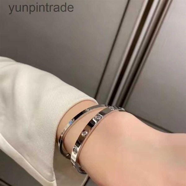 bracelet 's versatile fashion love wide and narrow version non fading ten diamond cnc word 18k plated metal 23l2294e, Black
bracelet 's versatile fashion love wide and narrow version non fading ten diamond cnc word 18k plated metal 23l2294e, Black