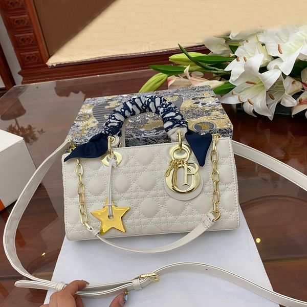 fashion designer totes luxury brand purse straw open bag wallets women handbags tote real leather bags lady plaid purses duffle by fen w164
fashion designer totes luxury brand purse straw open bag wallets women handbags tote real leather bags lady plaid purses duffle by fen w164