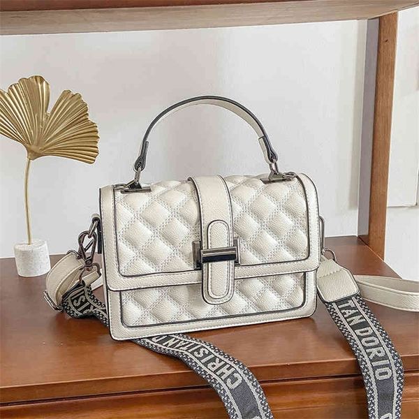 bags 2022 new korean fashion small square lingge pu single shoulder women's messenger bag 70% off outlet sale
bags 2022 new korean fashion small square lingge pu single shoulder women's messenger bag 70% off outlet sale