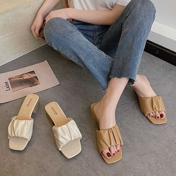2022 new summer fashion womens pleated slippers sandals flat slipon casual square heel beach shoes, Black
2022 new summer fashion womens pleated slippers sandals flat slipon casual square heel beach shoes, Black