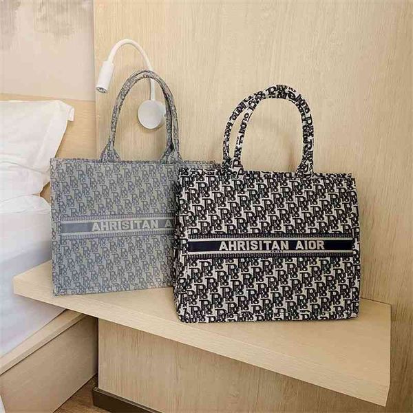 70% factory online sale star embroidery travel tote bag one shoulder portable large capacity bag
70% factory online sale star embroidery travel tote bag one shoulder portable large capacity bag