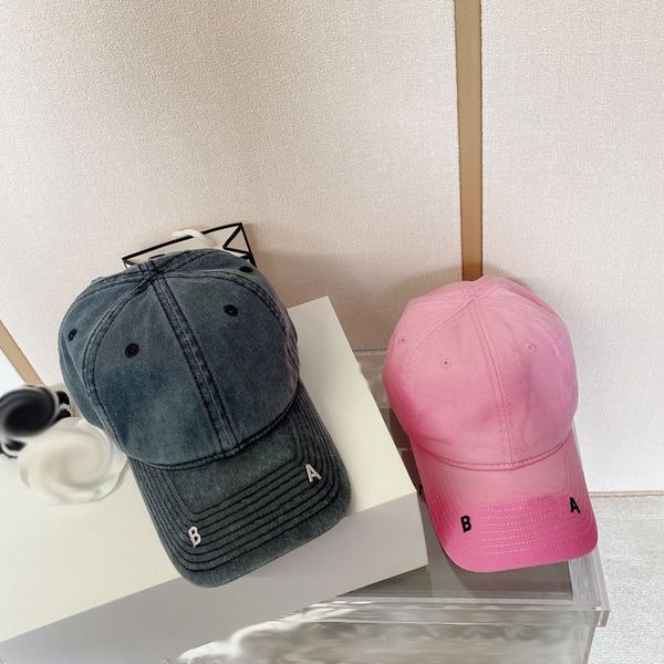 Designer Letter Ball Caps Casual Hat Washed Denim Dyeing Hats Love Design Dome for Man Woman Pink and Grey Good Quality, C1
Designer Letter Ball Caps Casual Hat Washed Denim Dyeing Hats Love Design Dome for Man Woman Pink and Grey Good Quality, C1