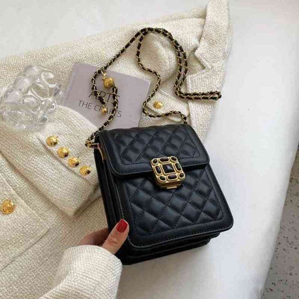 luxury designer handbag women shoulder bags small female bag single bag straps casual crossbody ladies leather underarm
luxury designer handbag women shoulder bags small female bag single bag straps casual crossbody ladies leather underarm