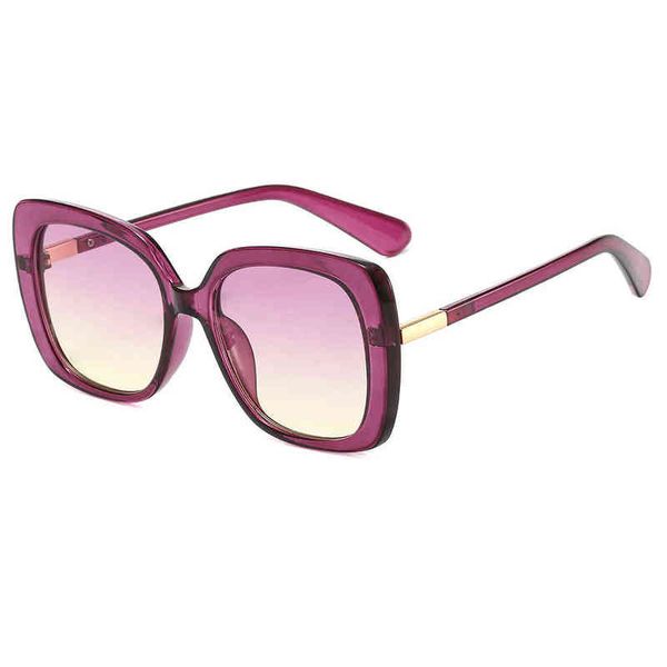 new men's and women's versatile trend box two-color frame anti ultraviolet glasses 1921 luxury brand designer punk sunglasses fash, White;black
new men's and women's versatile trend box two-color frame anti ultraviolet glasses 1921 luxury brand designer punk sunglasses fash, White;black