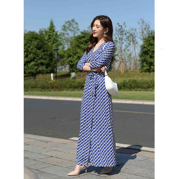 casual dresses summer wrap skirt blue bottom chain printing celebrity temperament slim long dress women, Black;gray
casual dresses summer wrap skirt blue bottom chain printing celebrity temperament slim long dress women, Black;gray