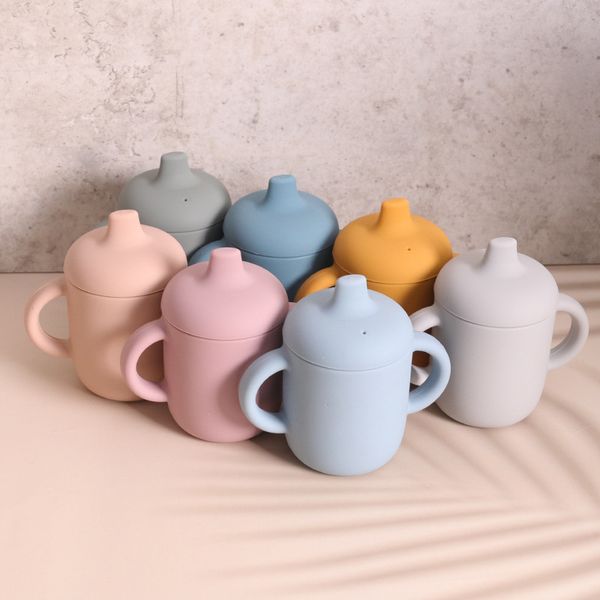 baby feeding drinking cups solid color with two handles children's silicone duckbill cup anti falling bottle wholesale 14hya e3
baby feeding drinking cups solid color with two handles children's silicone duckbill cup anti falling bottle wholesale 14hya e3