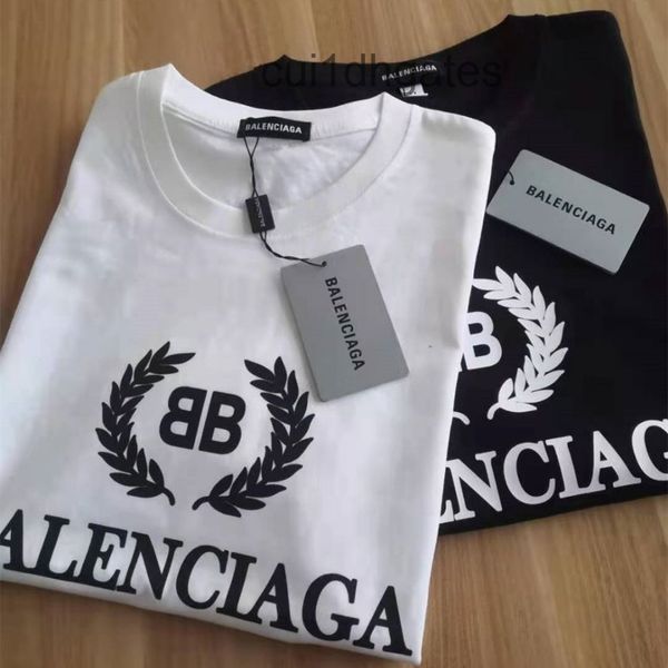 2022 designer bal t shirt 2022 spring and summer paris cola new t-shirt pure cotton round neck breathable short sleeve loose korean men', White;black
2022 designer bal t shirt 2022 spring and summer paris cola new t-shirt pure cotton round neck breathable short sleeve loose korean men', White;black