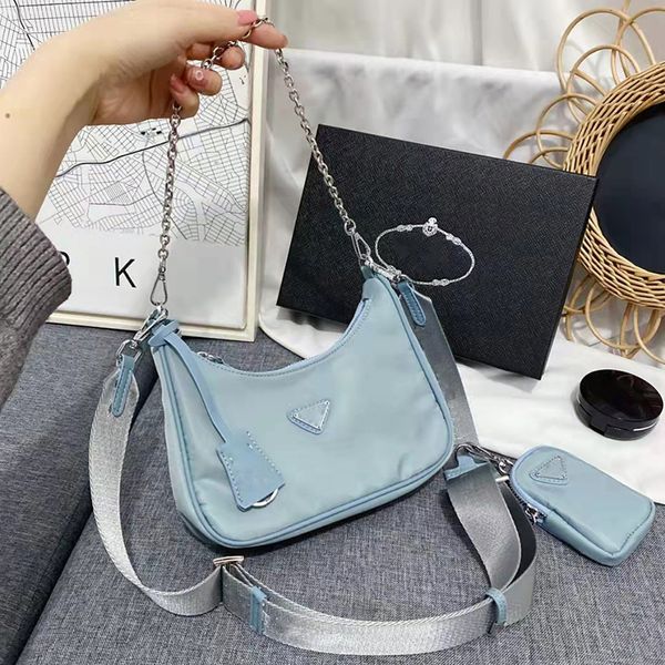 designer hobo shoulder bag for women messenger promotion chest pack lady tote chains handbags presbyopic purse bags vintage handbag foumas 0
designer hobo shoulder bag for women messenger promotion chest pack lady tote chains handbags presbyopic purse bags vintage handbag foumas 0