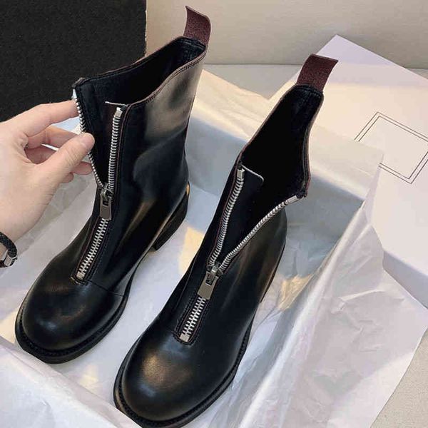 boots martin boots women's british style spring and autumn single front zipper thin short fashion versatile knight, Black
boots martin boots women's british style spring and autumn single front zipper thin short fashion versatile knight, Black