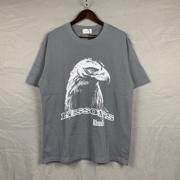 t-shirt short fabric sleeve 2022 summer new high street loose lazy kiss sleeve women's design sense of niche fashion brand women, Black;white
t-shirt short fabric sleeve 2022 summer new high street loose lazy kiss sleeve women's design sense of niche fashion brand women, Black;white