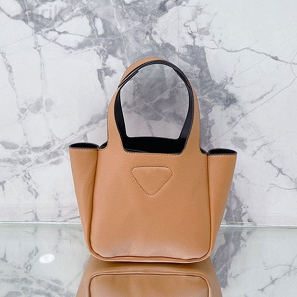 vegetable basket handbag tote bag women hubo axillary bag genuine leather plain handbags silver hardware inside letters small p
vegetable basket handbag tote bag women hubo axillary bag genuine leather plain handbags silver hardware inside letters small p