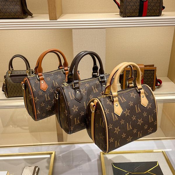 luxury women bags handbag fashion mini female shoulder ladies boston crossbody bag casual totes
luxury women bags handbag fashion mini female shoulder ladies boston crossbody bag casual totes