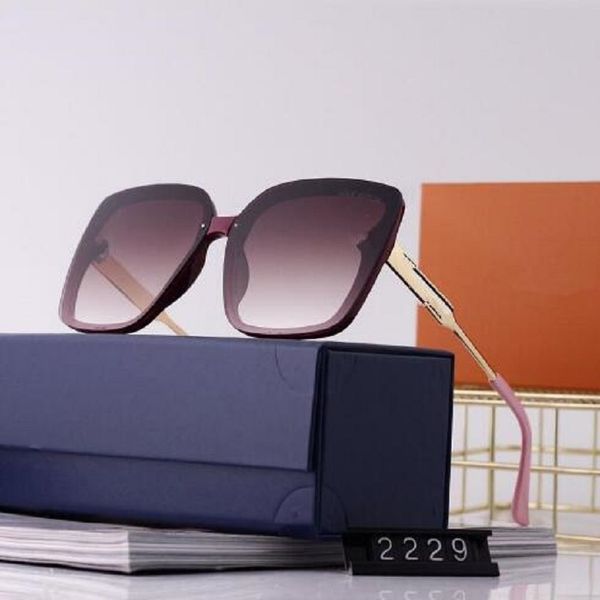 designer sunglasses 2229 brand mens women mirror classic round sunglasse uv400 eyewear metal gold frame sun glasses polaroid glass lens with, White;black
designer sunglasses 2229 brand mens women mirror classic round sunglasse uv400 eyewear metal gold frame sun glasses polaroid glass lens with, White;black