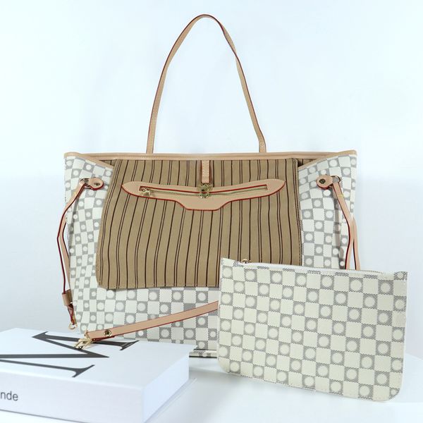 women shoulder bags women chain crossbody bag fashion quilted heart leather handbags female famous designer purse 04
women shoulder bags women chain crossbody bag fashion quilted heart leather handbags female famous designer purse 04