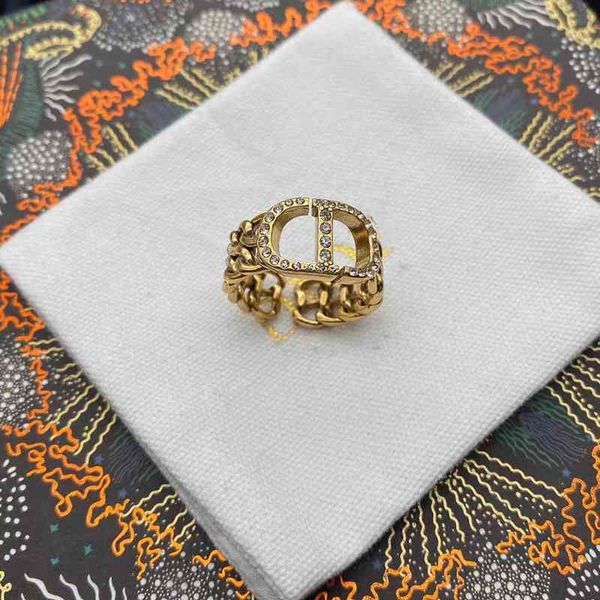 fashion diamond inlaid pig nose open ring female brass hollow ring jewelry, Silver
fashion diamond inlaid pig nose open ring female brass hollow ring jewelry, Silver