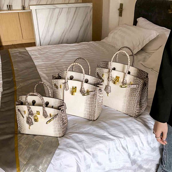 birkins handbag bag 2022 new fashion versatile crocodile pattern women's bag single shoulder messenger hand large capacity
birkins handbag bag 2022 new fashion versatile crocodile pattern women's bag single shoulder messenger hand large capacity