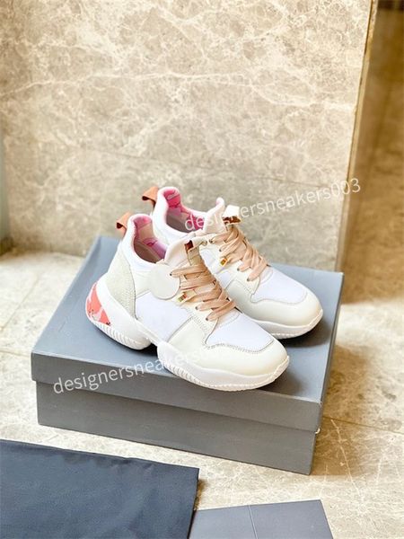 2022 designer shoes women multicolor leather classic sneaker python embroidered sneakers size35-39, Black
2022 designer shoes women multicolor leather classic sneaker python embroidered sneakers size35-39, Black