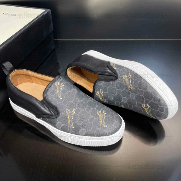 mens italy flower print casual shoes brown flat monograms canvas leather running shoe man designer tiger wolf trainers sne, Black
mens italy flower print casual shoes brown flat monograms canvas leather running shoe man designer tiger wolf trainers sne, Black