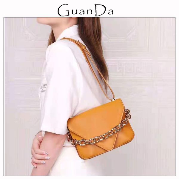 fashion chain decoration triangle flap lady armpit shoulder bags branded envelope clutch womens shoulder purses and handbag
fashion chain decoration triangle flap lady armpit shoulder bags branded envelope clutch womens shoulder purses and handbag