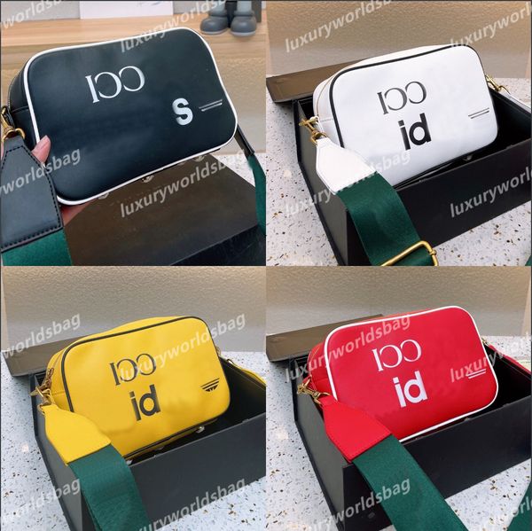 the latest joint name menwomen shoulder luxury bags crossbody bag fashion leather purses handbags female famous designer purse vintage
the latest joint name menwomen shoulder luxury bags crossbody bag fashion leather purses handbags female famous designer purse vintage